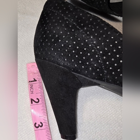 TSUBO Black Perforated D'Orsay Pump High Heel Shoes Style #F29013L US 9 or EU 40 - Picture 10 of 12